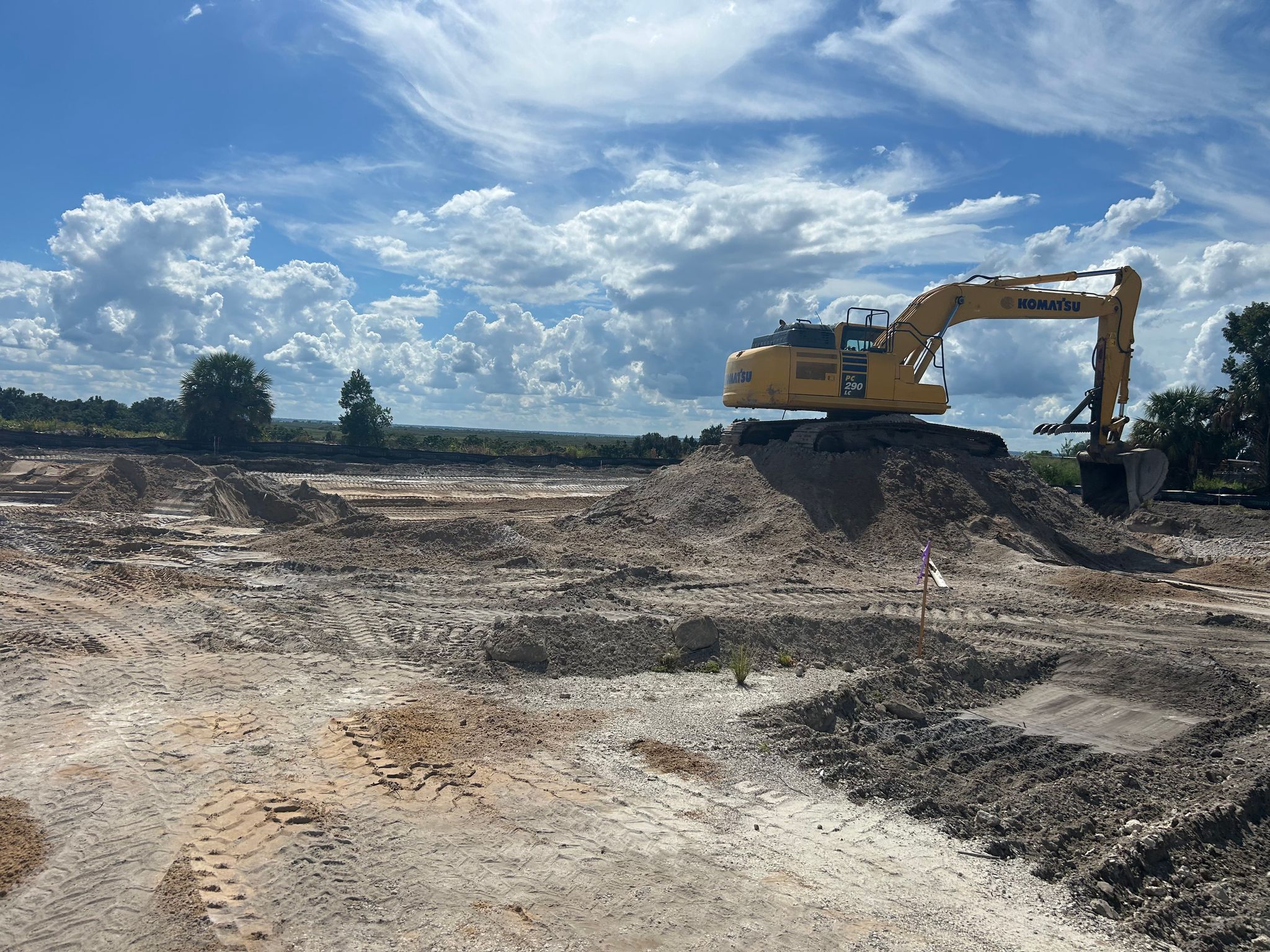 Excavator performing earthwork at Hermit Smith Industrial